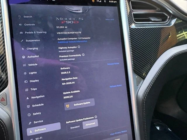 2016 Tesla Model S - Image 16 of 17