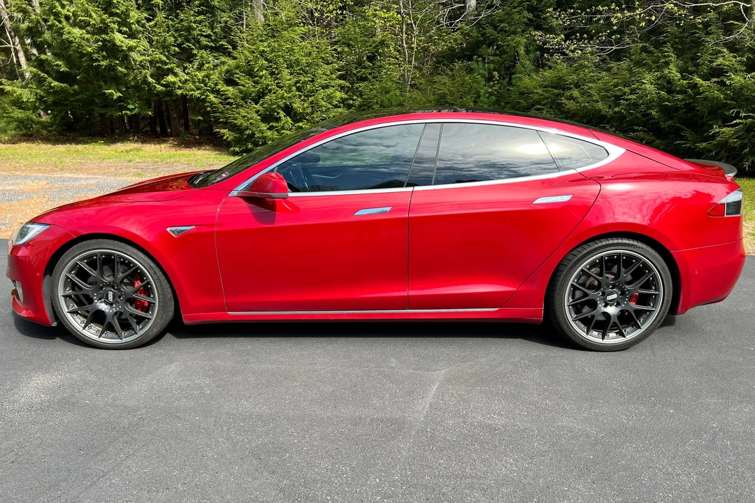 2016 Tesla Model S - Image 3 of 31