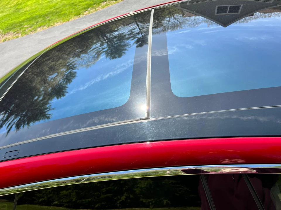 2016 Tesla Model S - Image 23 of 31