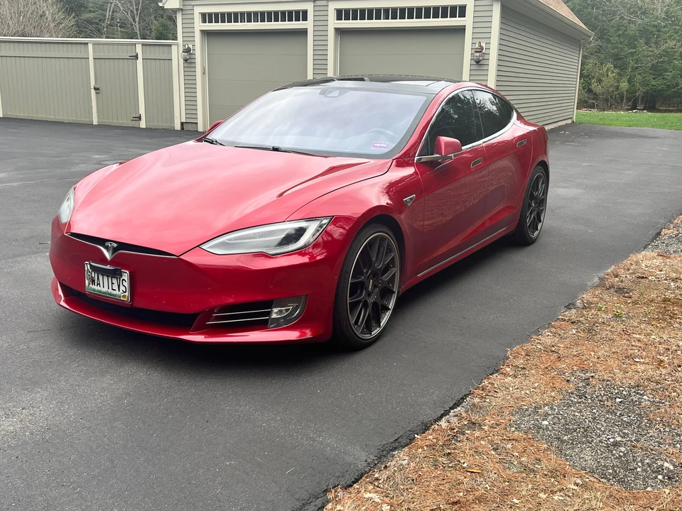 2016 Tesla Model S - Image 7 of 31