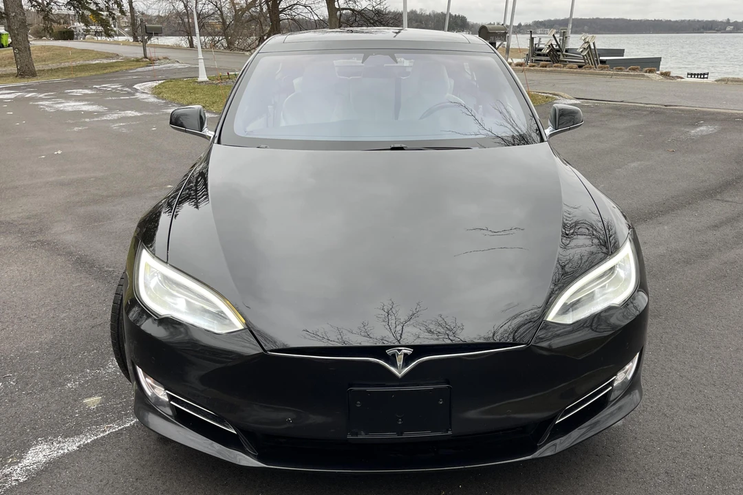 2016 Tesla Model S - Image 2 of 9