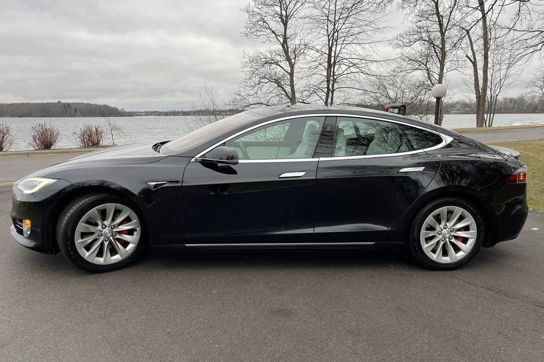 2016 Tesla Model S - Image 3 of 9