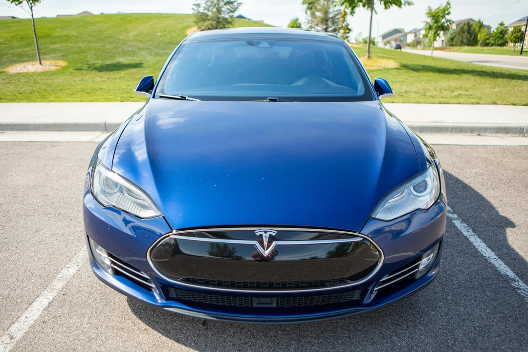 2016 Tesla Model S - Image 6 of 31