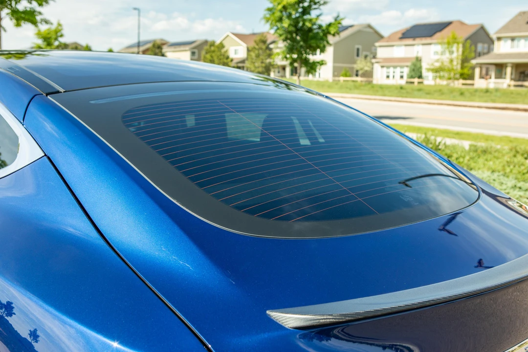 2016 Tesla Model S - Image 18 of 31