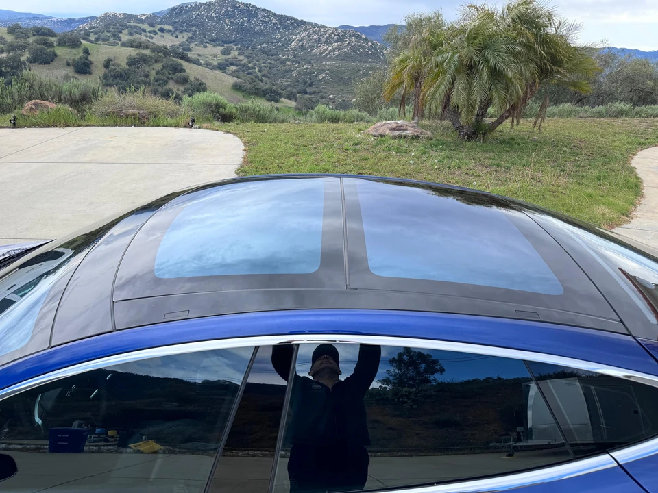 2016 Tesla Model S - Image 24 of 31