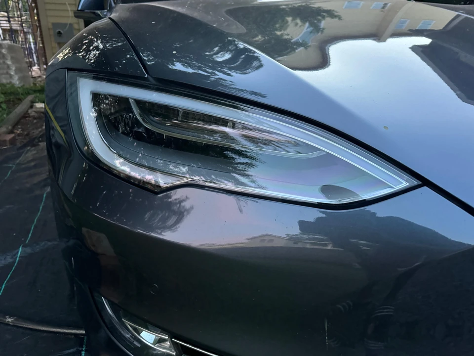 2016 Tesla Model S - Image 16 of 31