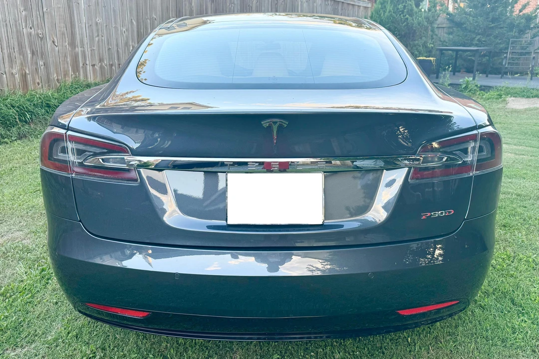 2016 Tesla Model S - Image 5 of 31