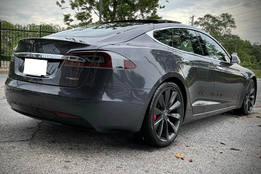2016 Tesla Model S - Image 4 of 31