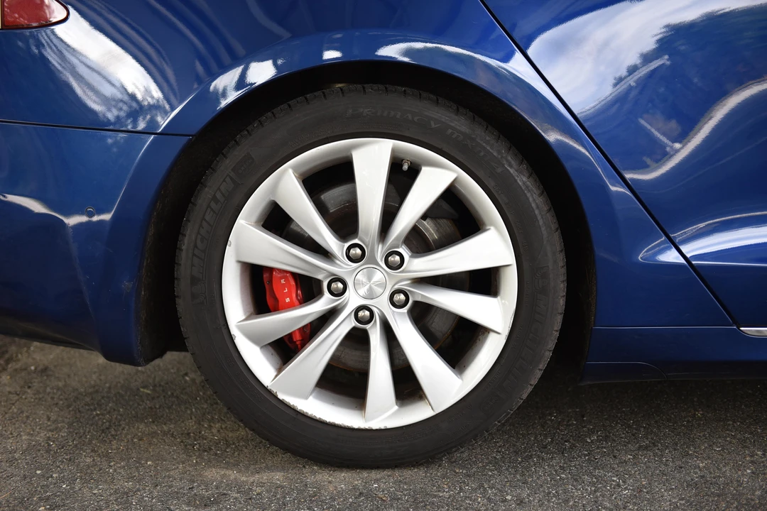 2016 Tesla Model S - Image 31 of 31