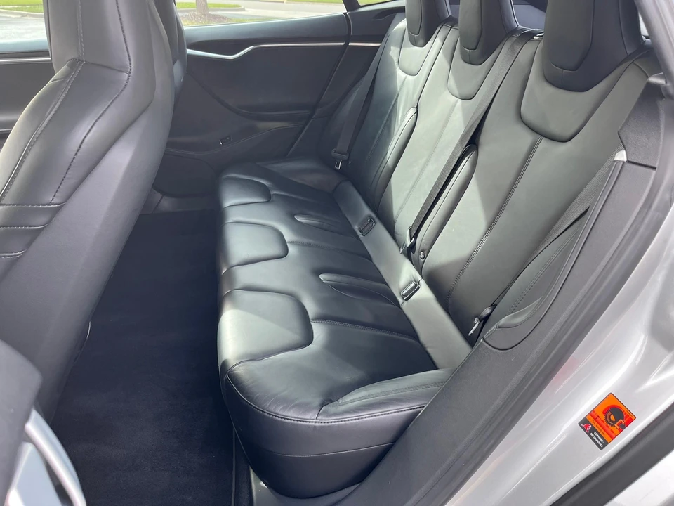 2016 Tesla Model S - Image 31 of 31
