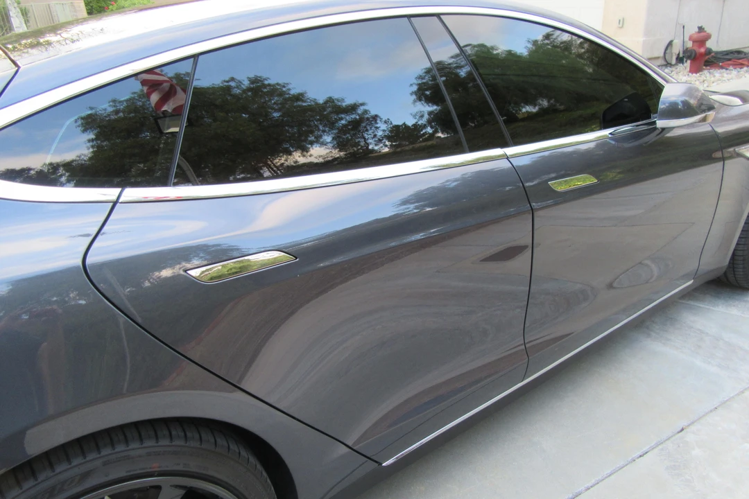 2016 Tesla Model S - Image 31 of 31