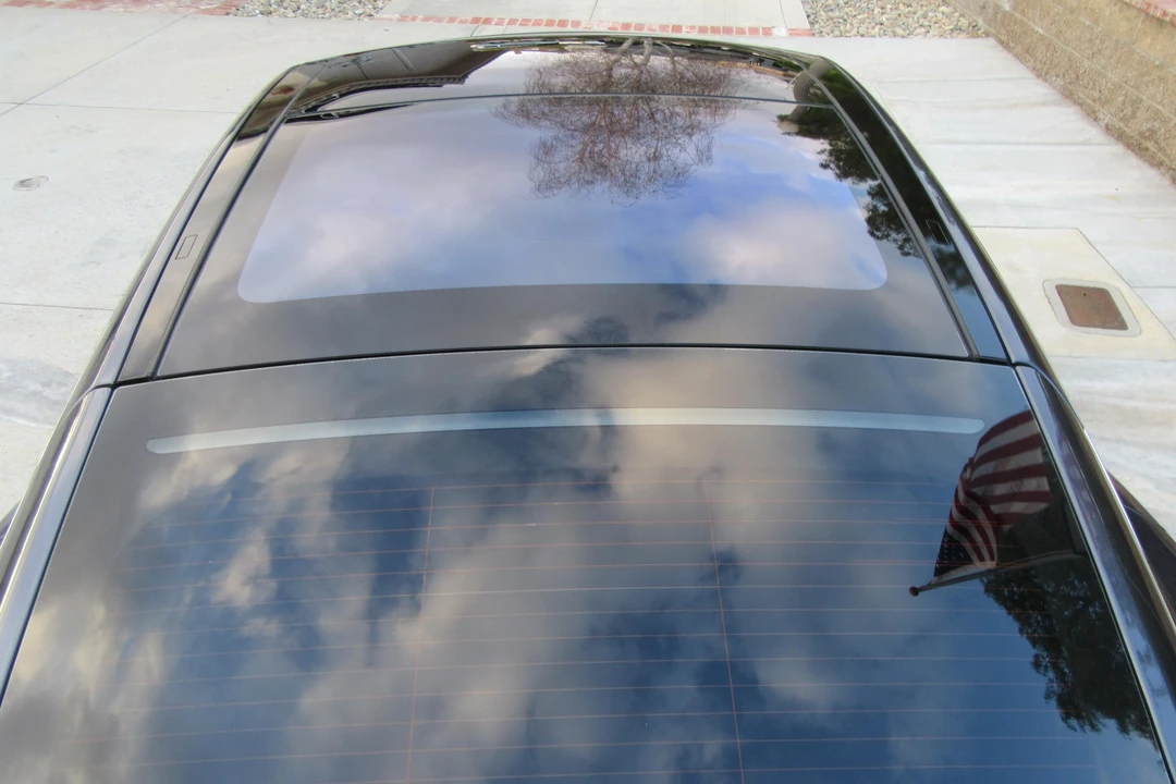 2016 Tesla Model S - Image 29 of 31