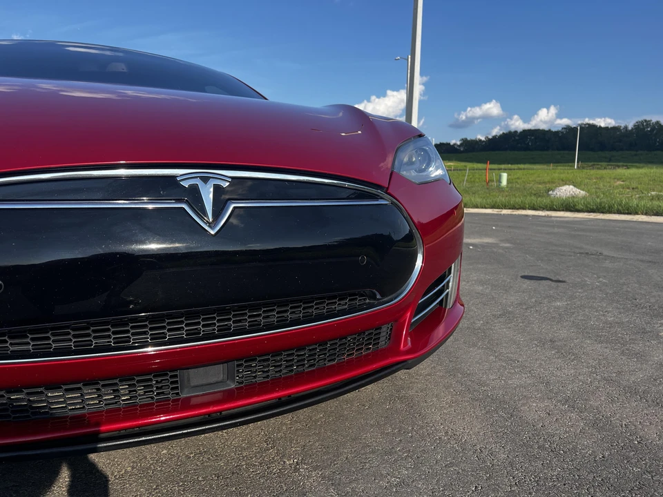 2016 Tesla Model S - Image 20 of 31