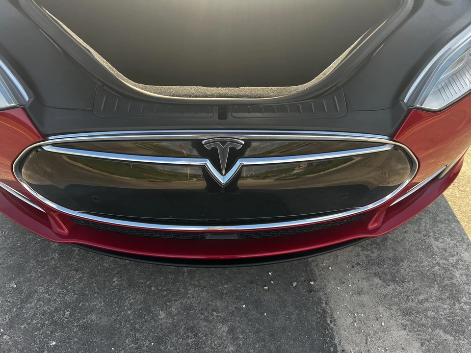 2016 Tesla Model S - Image 21 of 31