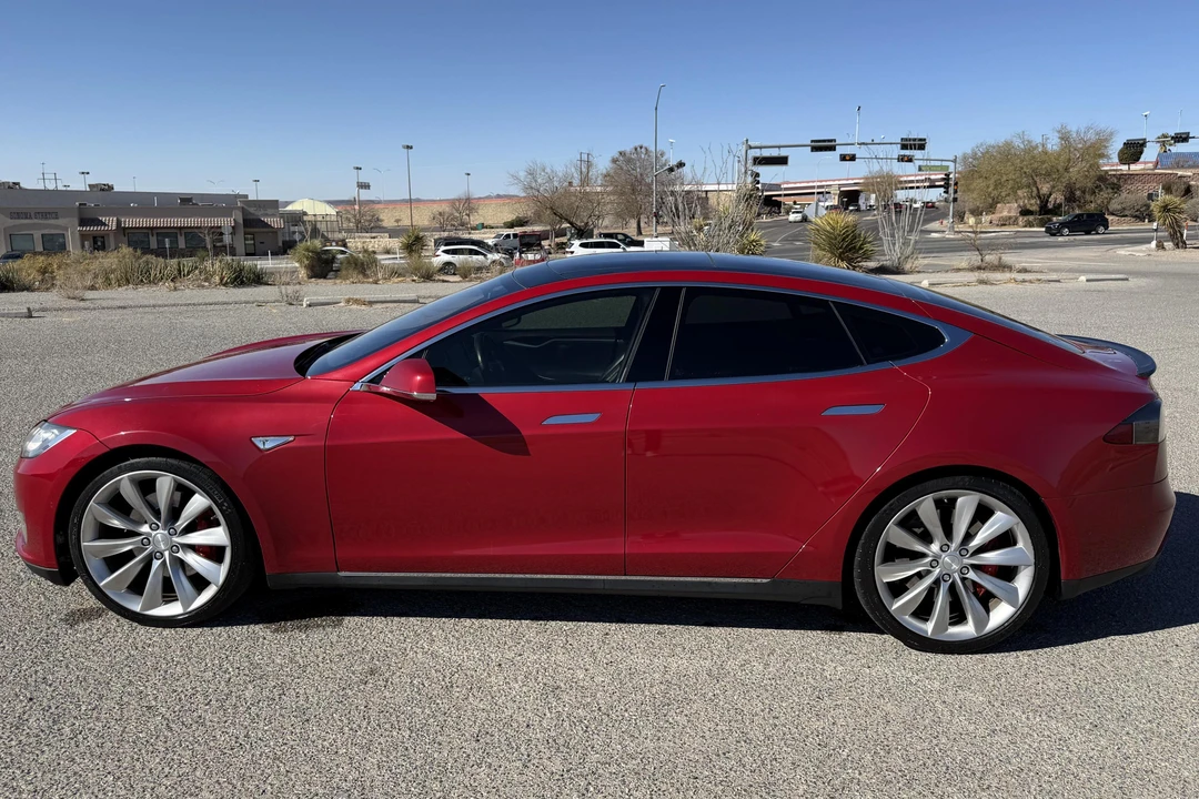 2016 Tesla Model S - Image 3 of 31