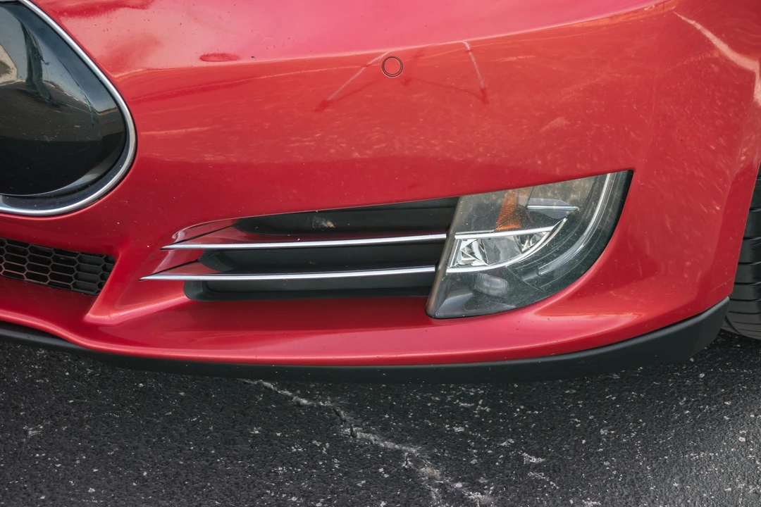 2016 Tesla Model S - Image 19 of 31
