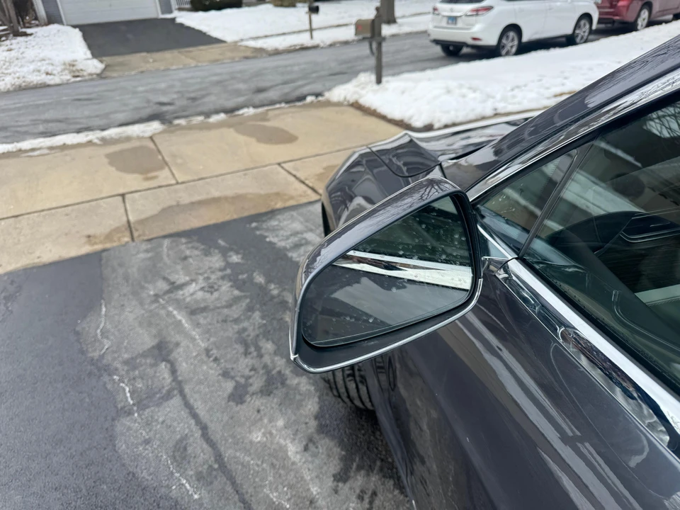 2016 Tesla Model S - Image 14 of 31