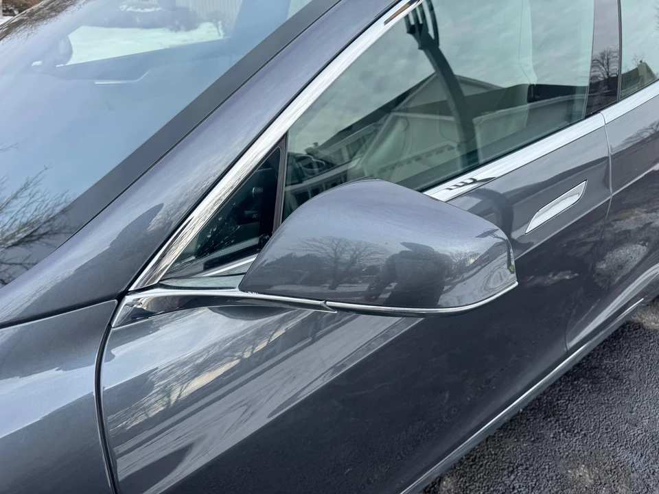 2016 Tesla Model S - Image 13 of 31