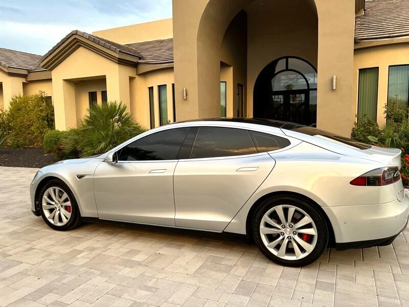 2016 Tesla Model S - Image 20 of 21