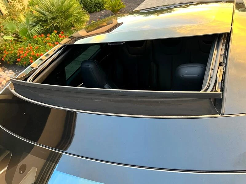 2016 Tesla Model S - Image 21 of 21