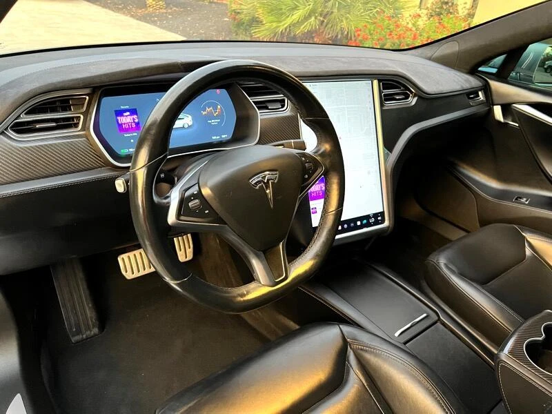 2016 Tesla Model S - Image 11 of 21