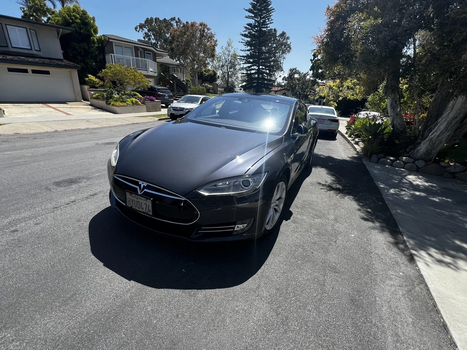 2016 Tesla Model S - Image 3 of 31