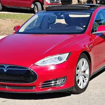 2016 Tesla Model S P90D