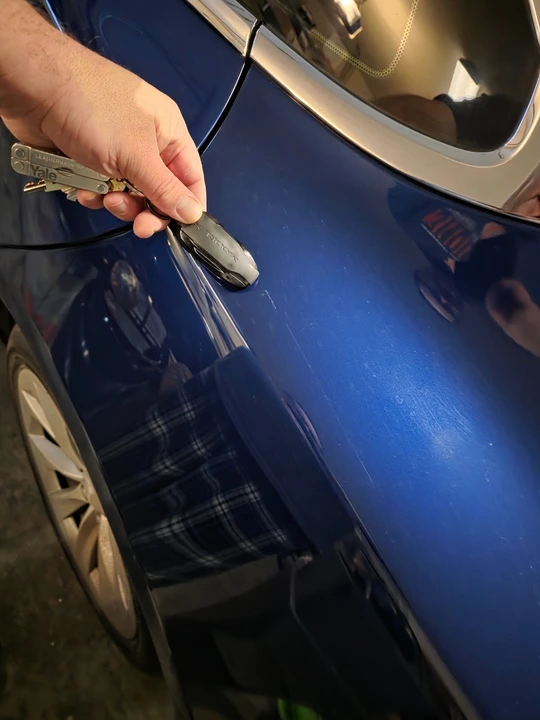 2016 Tesla Model S - Image 12 of 20