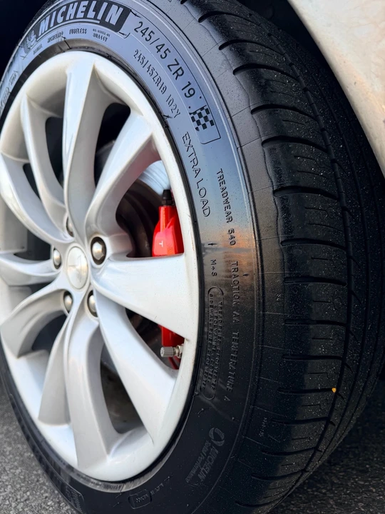 2016 Tesla Model S - Image 7 of 21