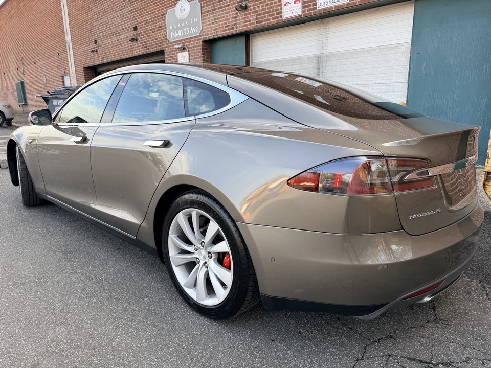 2016 Tesla Model S - Image 2 of 21