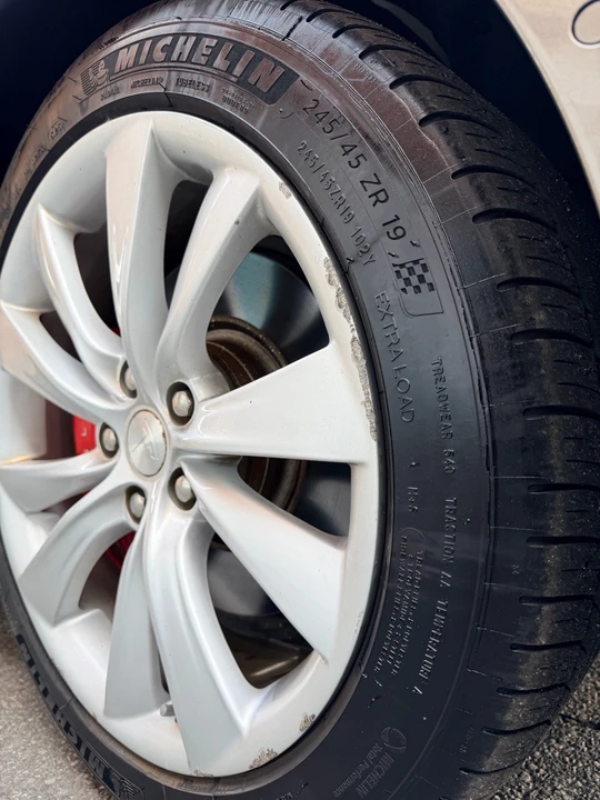 2016 Tesla Model S - Image 8 of 21
