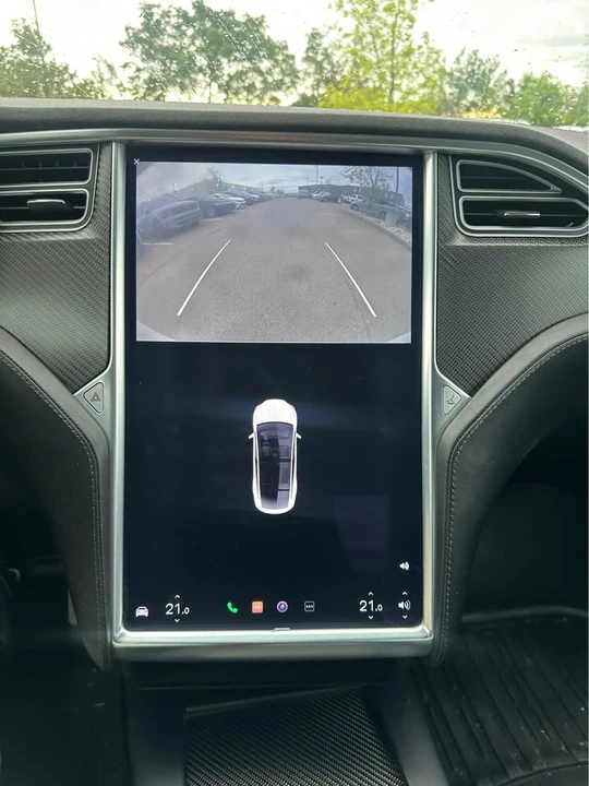 2016 Tesla Model X - Image 7 of 7