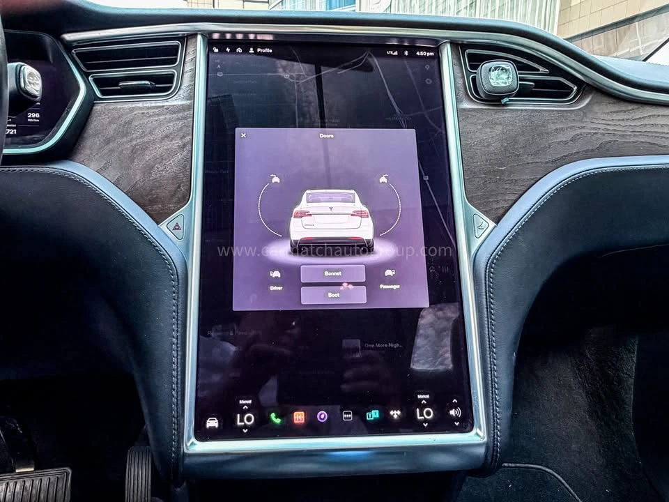 2016 Tesla Model X - Image 16 of 20