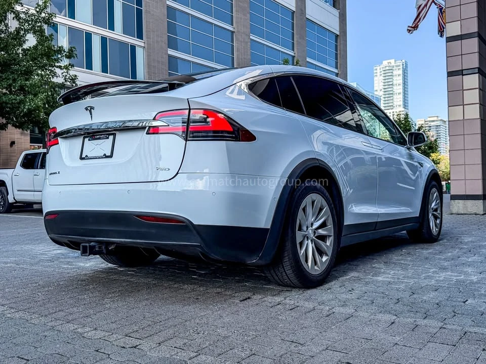 2016 Tesla Model X - Image 8 of 20