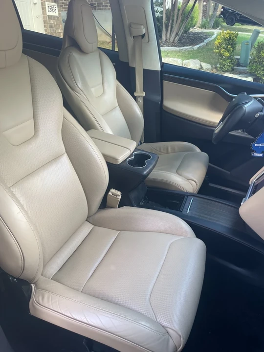2016 Tesla Model X - Image 15 of 19