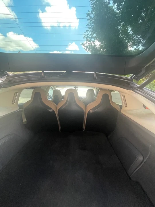 2016 Tesla Model X - Image 13 of 19