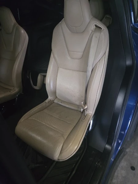 2016 Tesla Model X - Image 19 of 19
