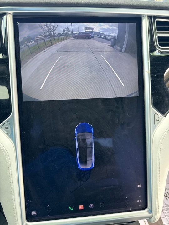 2016 Tesla Model X - Image 19 of 20