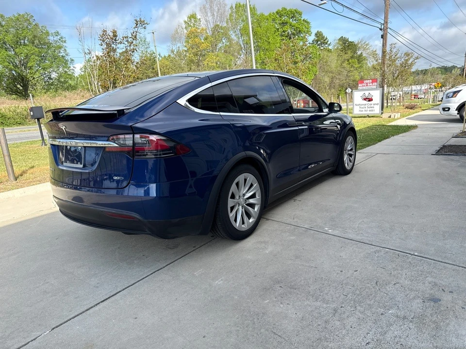 2016 Tesla Model X - Image 4 of 20