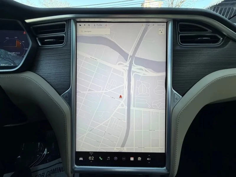 2016 Tesla Model X - Image 12 of 12