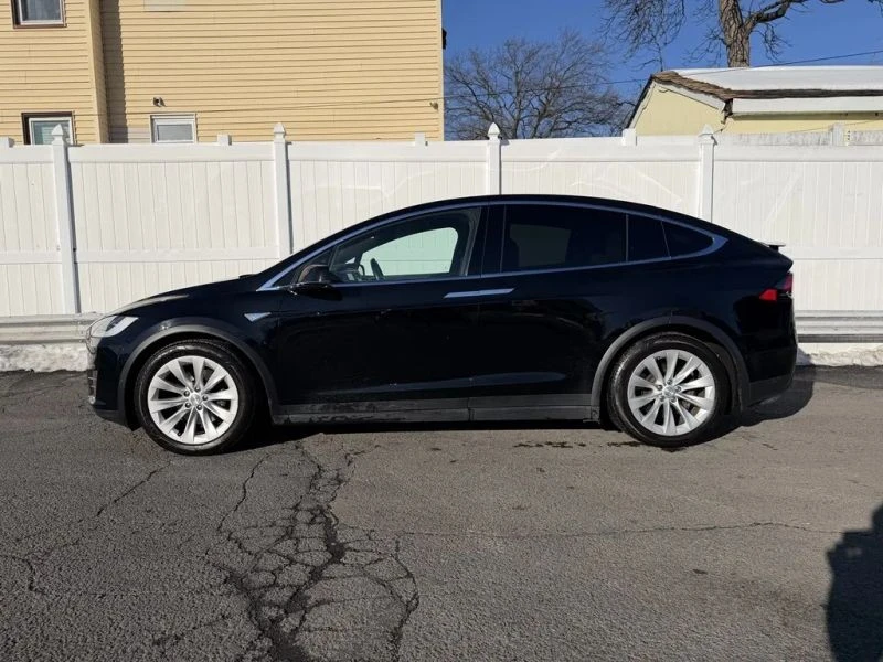 2016 Tesla Model X - Image 4 of 12