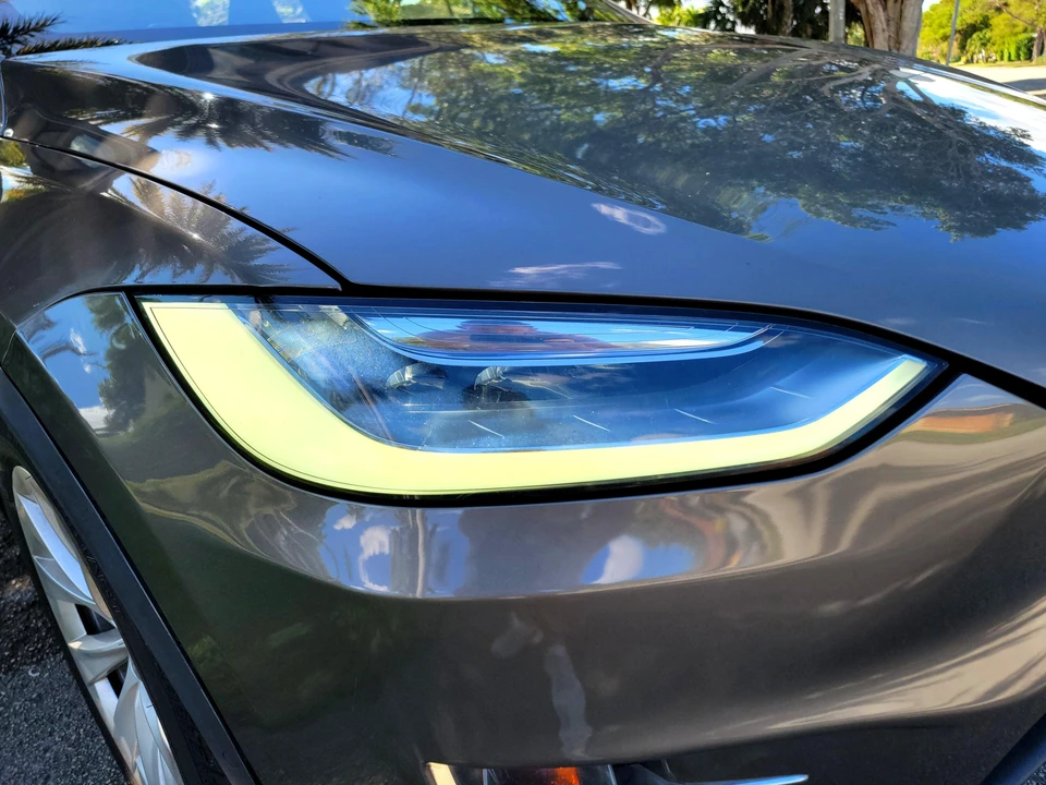 2016 Tesla Model X - Image 29 of 31