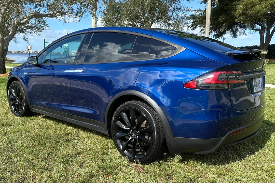 2016 Tesla Model X - Image 4 of 31