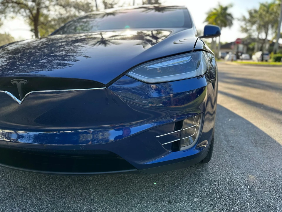 2016 Tesla Model X - Image 27 of 31