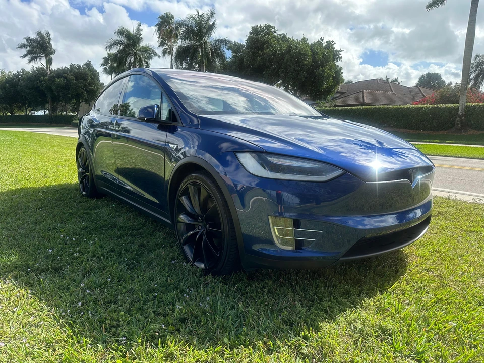 2016 Tesla Model X - Image 23 of 31