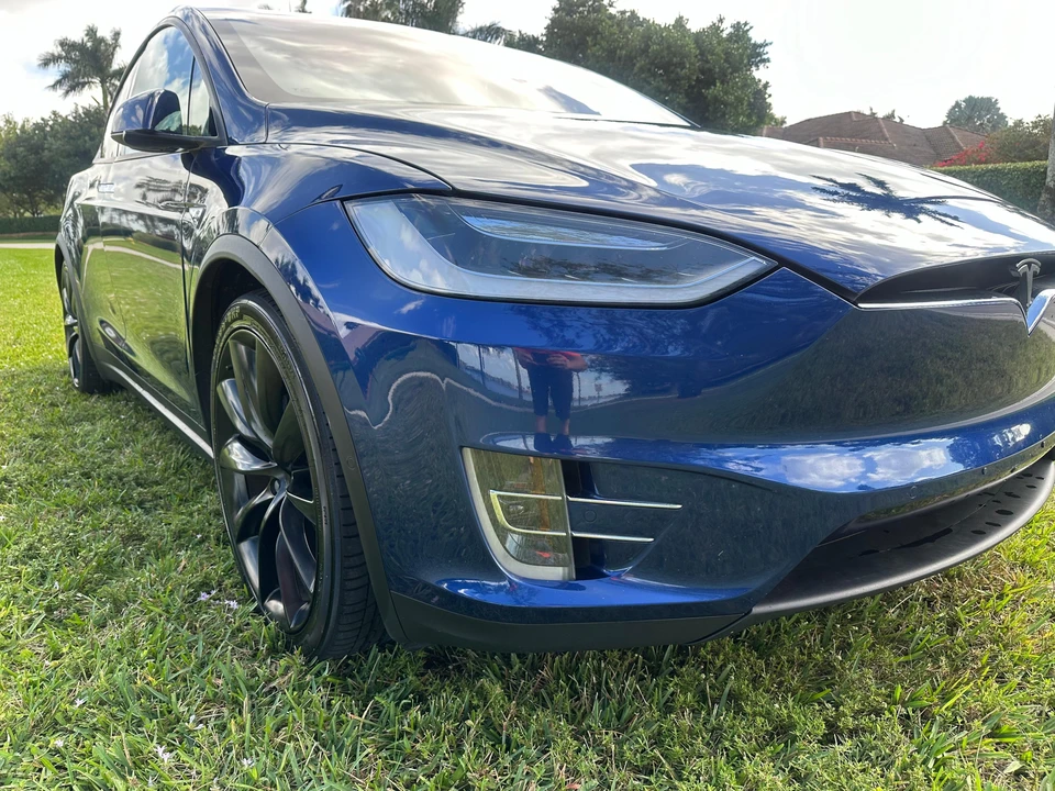 2016 Tesla Model X - Image 24 of 31