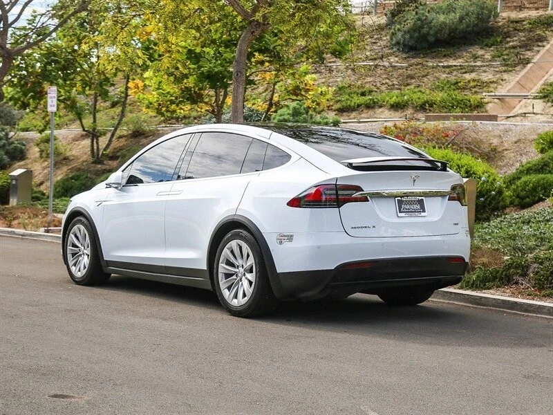 2016 Tesla Model X - Image 4 of 21
