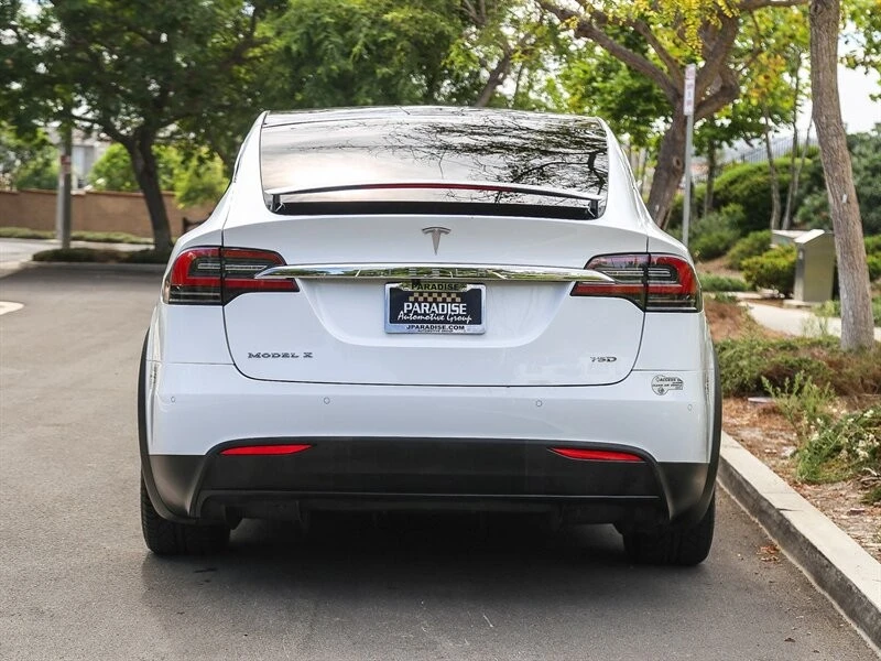 2016 Tesla Model X - Image 5 of 21