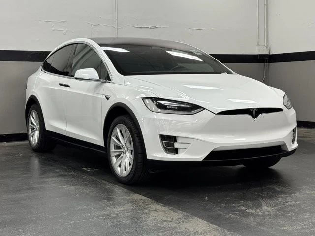 2016 Tesla Model X - Image 2 of 12