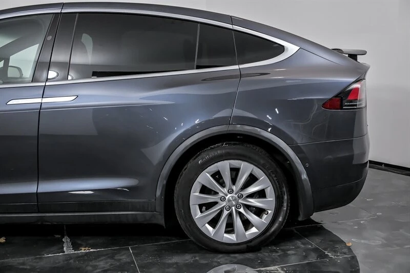 2016 Tesla Model X - Image 7 of 21